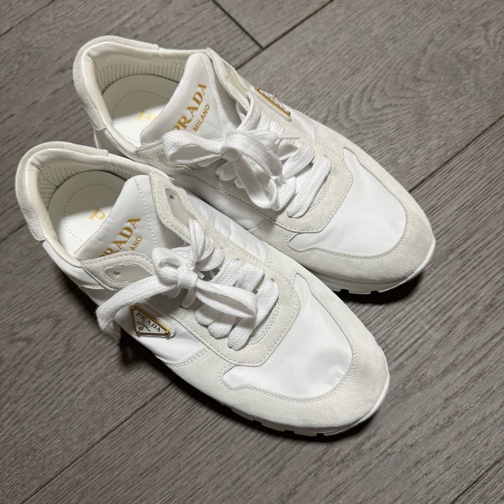 SOLD OUT - Picture 8 of 9